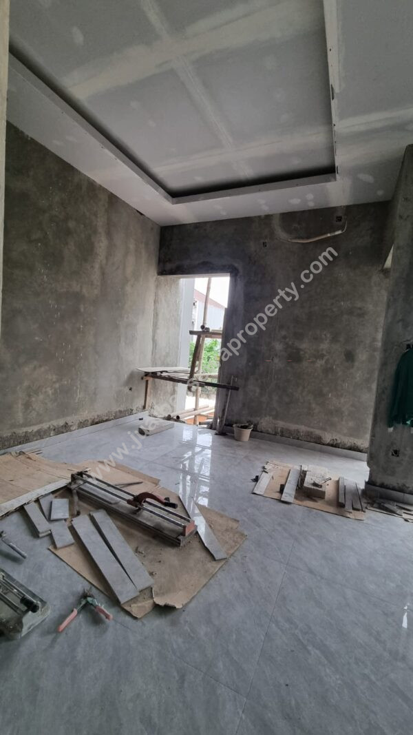 Dijual Rumah Baru Taman Villa Meruya - Image 4