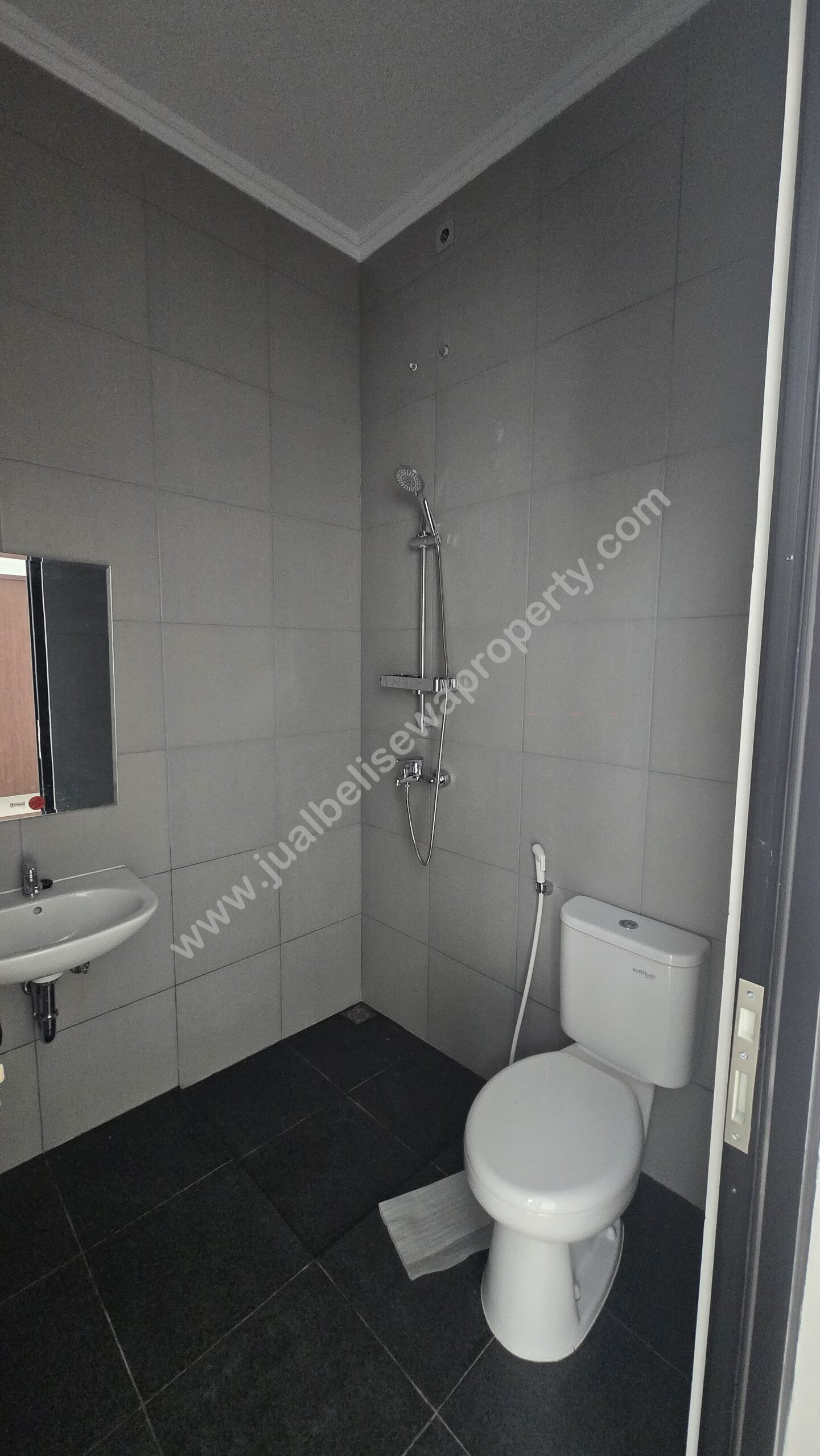 Dijual Rumah Baru Kavling DKI Meruya Selatan Jakarta Barat - Image 8