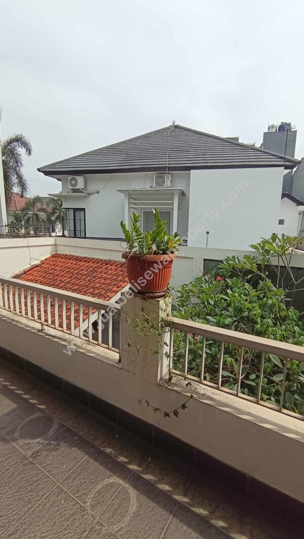 Dijual Rumah di Giri Loka BSD Tangerang - Image 15